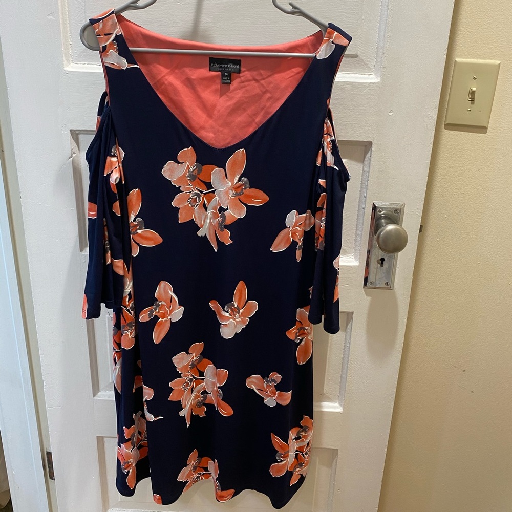 Cold shoulder navy and pink dress